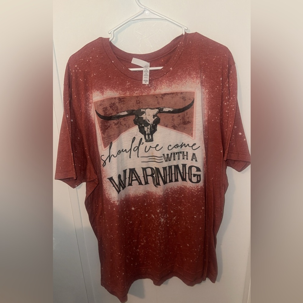Rust Graphic T-Shirt with Bull Skull Design